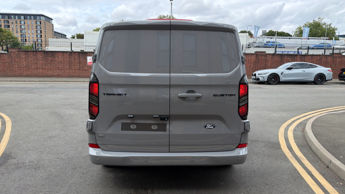 Ford Transit Custom 320 L1 Petrol Fwd 2.5 PHEV 232ps H1 Double Cab Van Limited Auto - Image 11